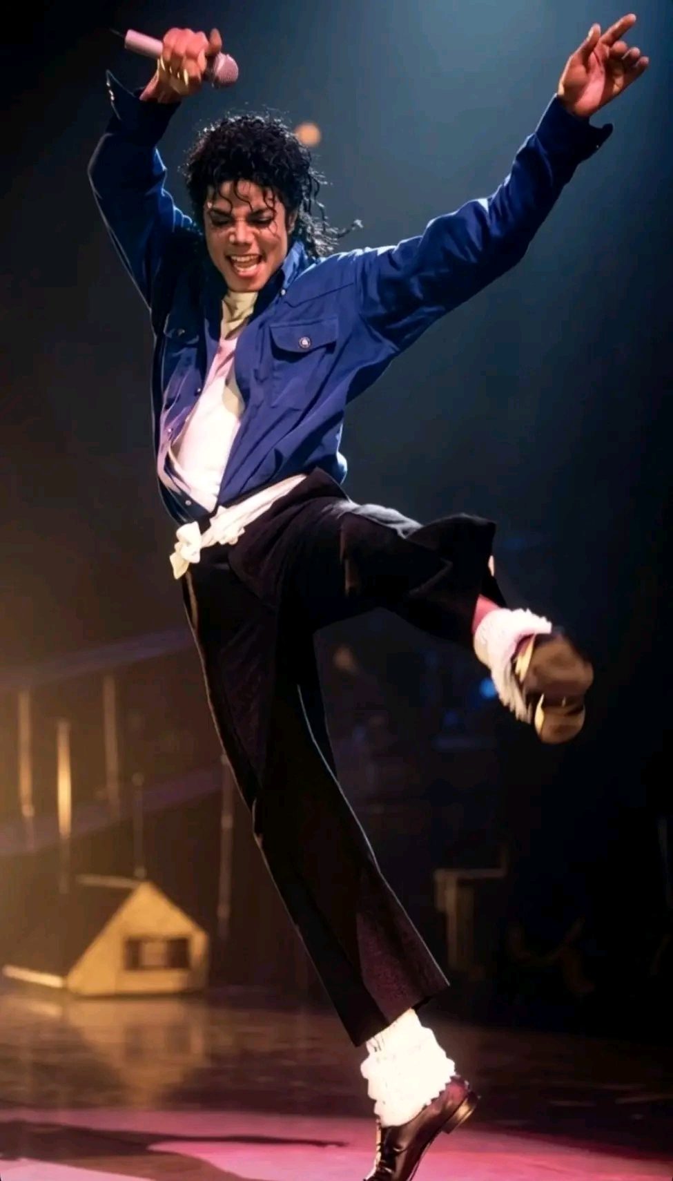 Michael Jackson aracyafatwa nkumwami wijyana zigiye zitandukanye hariya muri USA 