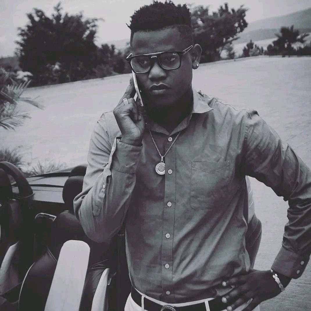 Bruce melody akomeje kwirwanaho